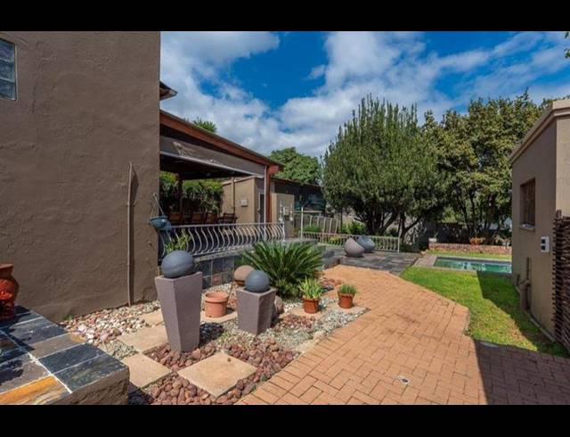 3 BEDROOM HOUSE FOR SALE IN ALBERTON NORTH